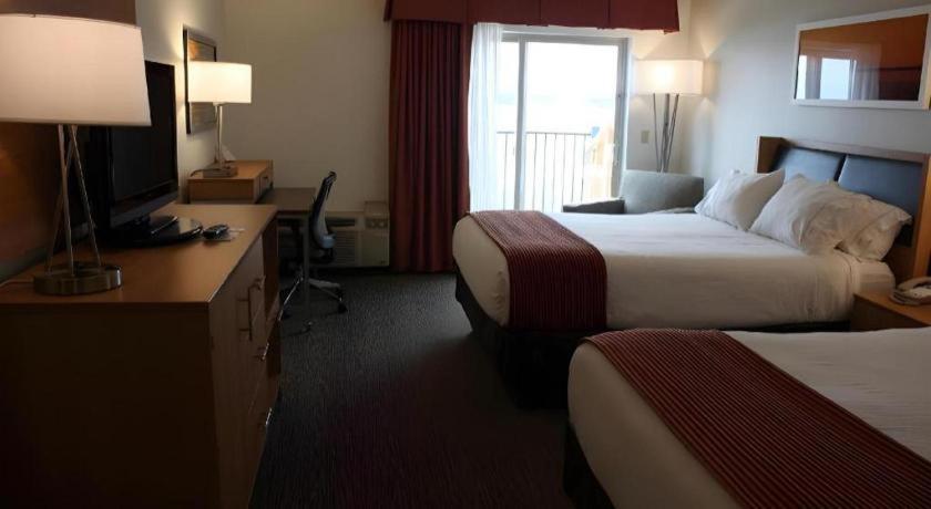 Holiday Inn Express Munising-Lakeview Hotel By Ihg Zewnętrze zdjęcie